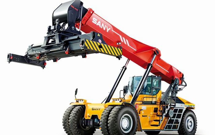 Кабина на контейнеропогрузчик SANY RSC45